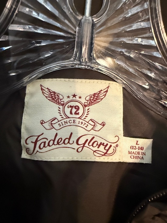 FADED GLORY Olive Green Quilted Hooded Puffer Jacket with Faux-Fur Trim - Picture 3 of 7